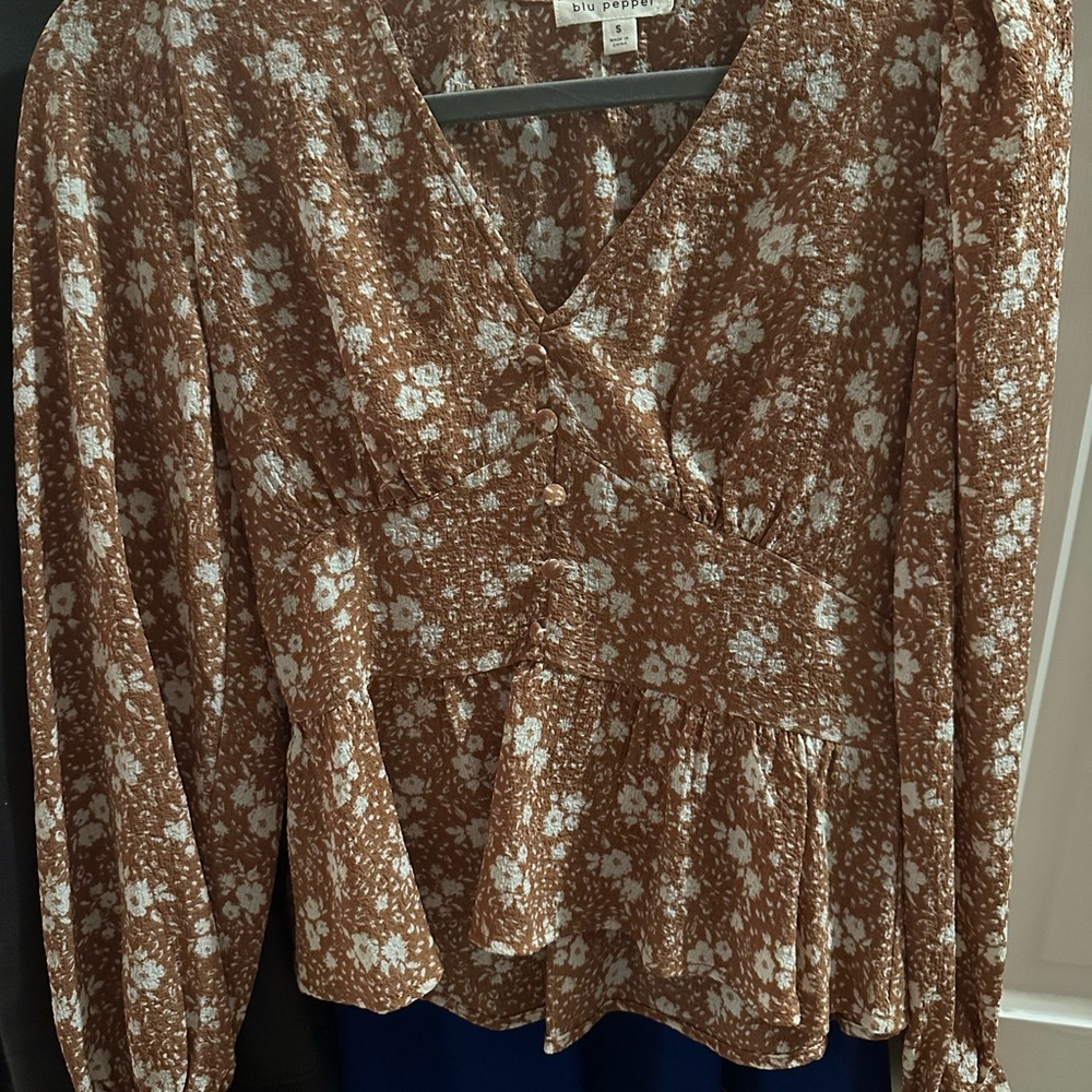 Blu Pepper Brown Floral Blouse